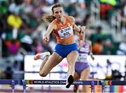 20 July 2022; Femke Bol of Netherlands on her way to winning her Women's 400m Hurdles Semi-final during day six of the World Athletics Championships at Hayward Field in Eugene, Oregon, USA. Photo by Sam Barnes/Sportsfile