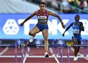20 July 2022; Sydney McLaughlin of United States on her way to winning her Women's 400m Hurdles Semi-final during day six of the World Athletics Championships at Hayward Field in Eugene, Oregon, USA. Photo by Sam Barnes/Sportsfile