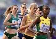 21 July 2022; Louise Shanahan of Ireland, left, during the Women's 800m heats during day seven of the World Athletics Championships at Hayward Field in Eugene, Oregon, USA. Photo by Sam Barnes/Sportsfile