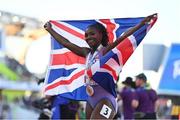 21 July 2022; Dina Asher-Smith of Great Britain celebrates after winning bronze in the Women's 200m final during day seven of the World Athletics Championships at Hayward Field in Eugene, Oregon, USA. Photo by Sam Barnes/Sportsfile