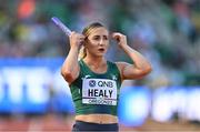 22 July 2022; Joan Healy of Ireland before the women's 4x100m relay during day eight of the World Athletics Championships at Hayward Field in Eugene, Oregon, USA. Photo by Sam Barnes/Sportsfile
