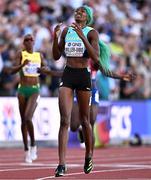 22 July 2022; Shaunae Miller-Uibo of Bahamas after winning the women's 400m final during day eight of the World Athletics Championships at Hayward Field in Eugene, Oregon, USA. Photo by Sam Barnes/Sportsfile