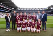 24 July 2022; Cumann na mBunscol Chairperson Mairéad O'Callaghan, Uachtarán Chumann Lúthchleas Gael Larry McCarthy, INTO General Secretary John Boyle, and LGFA president Micheál Naughton, with the Galway team, back row, left to right, Oisín Treacy, St Canices Co Ed, Granges Rd, Kilkenny, Oran Kenny, St Saran's N.S., Belmont, Birr, Offaly, Niall McConnon, St. Patrick's, Rathangan, Kildare, Devin De Burca, Gaelscoil Mhic Amhlaigh, Cnoc na Cathrach, Co. Gaillimh, Daniel Mc Nicholas, St Aidan's N.S., Kiltimagh, Mayo, front row, left to right, Josh Furlong, Scoil Naomh Íosaf, Baltinglass, Wicklow, Myles Nelligan, St. Joseph's N.S., Ballyadams, Laois, Seán Óg McDonagh, Holy Family N.S., Tubbercurry, Sligo, Christian McGerr, Melview N.S., Melview, Longford, Dylan McMullan, Mary Queen of Peace PS, Glenravel, Antrim, before the INTO Cumann na mBunscol GAA Respect Exhibition Go Games at GAA All-Ireland Senior Football Championship Final match between Kerry and Galway at Croke Park in Dublin. Photo by Daire Brennan/Sportsfile