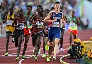 24 July 2022; Jakob Ingebrigtsen of Norway leads the field in the men's 5000m final during day ten of the World Athletics Championships at Hayward Field in Eugene, Oregon, USA. Photo by Sam Barnes/Sportsfile