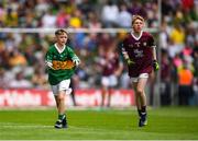 24 July 2022; Danann Glynn, Lisnagry N.S., Lisnagry, Limerick, representing Kerry, and  Oisín Treacy, St Canices Co Ed, Granges Rd, Kilkenny, representing Galway, during the INTO Cumann na mBunscol GAA Respect Exhibition Go Games at GAA All-Ireland Senior Football Championship Final match between Kerry and Galway at Croke Park in Dublin. Photo by Ray McManus/Sportsfile