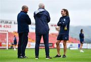 30 July 2022; Heather O'Neill of Shelbourne, right, in conversation with Shelbourne manager Noel King, left, before the SSE Airtricity Women's National League match between Sligo Rovers and Shelbourne at The Showgrounds in Sligo. Photo by Ben McShane/Sportsfile