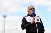 5 August 2022; Dundalk first team manager Dave Mackey is interviewed by LOITV before the SSE Airtricity League Premier Division match between Dundalk and Derry City at Oriel Park in Dundalk, Louth. Photo by Ben McShane/Sportsfile