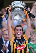 7 August 2022; Kilkenny captain Aoife Prendergast lifts the O'Duffy Cup after her side's victory in the Glen Dimplex All-Ireland Senior Camogie Championship Final match between Cork and Kilkenny at Croke Park in Dublin. Photo by Piaras Ó Mídheach/Sportsfile