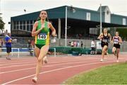 14 August 2022; Sarah Clarke of Meath County, left, on her way to winning the premier women's 800m during the AAI National Outdoor League Final at Tullamore, Offaly. Photo by Sam Barnes/Sportsfile