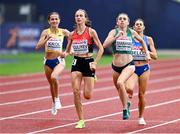 19 August 2022; Louise Shanahan of Ireland, right, on her way to finishing 3rd in the Women's 800m Semi-final during day 9 of the European Championships 2022 at the Olympiastadion in Munich, Germany. Photo by Ben McShane/Sportsfile