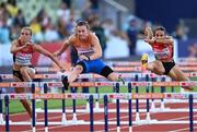 21 August 2022; Nadine Visser of Netherlands, centre, on her way to winning Heat 1 of the Women's 100m Semi Final during day 11 of the European Championships 2022 at the Olympiastadion in Munich, Germany. Photo by Ben McShane/Sportsfile