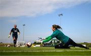 29 August 2022; Goalkeeper Megan Walsh with goalkeeper coach Jan Willem van Ede during a Republic of Ireland Women training session at the FAI National Training Centre in Abbotstown, Dublin. Photo by Stephen McCarthy/Sportsfile