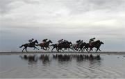 8 September 2022; A general view of runners and riders during the O´Neills Sports Handicap at the Laytown Strand Races in Laytown, Co Meath. Photo by David Fitzgerald/Sportsfile