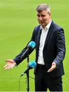 15 September 2022; Manager Stephen Kenny speaking to RTÉ's Tony O'Donoghue before a Republic of Ireland squad announcement at the Aviva Stadium in Dublin. Photo by Seb Daly/Sportsfile