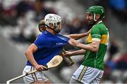 25 September 2022; Sam Cunningham of St Finbarr's and Mattie Ryan of Newtownshandrum tussle off the ball during the Cork County Premier Senior Club Hurling Championship Semi-Final match between St Finbarr's and Newtownshandrum at Páirc Ui Chaoimh in Cork. Photo by Sam Barnes/Sportsfile