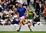 25 September 2022; Brian Hayes of St Finbarr's in action against Paul O'Sullivan of Newtownshandrum during the Cork County Premier Senior Club Hurling Championship Semi-Final match between St Finbarr's and Newtownshandrum at Páirc Ui Chaoimh in Cork. Photo by Sam Barnes/Sportsfile