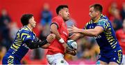 1 October 2022; Conor Phillips of Munster in action against Jacopo Trulla, left, and Giampietro Ribaldi of Zebre Parma during the United Rugby Championship match between Munster and Zebre Parma at Musgrave Park in Cork. Photo by Piaras Ó Mídheach/Sportsfile