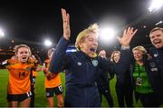 11 October 2022; Republic of Ireland manager Vera Pauw celebrates with her players and staff after the FIFA Women's World Cup 2023 Play-off match between Scotland and Republic of Ireland at Hampden Park in Glasgow, Scotland. Photo by Stephen McCarthy/Sportsfile