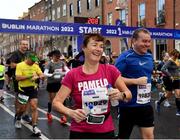 30 October 2022; Pamela Noonan and Ken Noonan, compete in the 2022 Irish Life Dublin Marathon. 25,000 runners took to the Fitzwilliam Square start line to participate in the 41st running of the Dublin Marathon after a two-year absence. Photo by Sam Barnes/Sportsfile