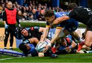26 November 2022; Charlie Ngatai of Leinster offloads to teammate Rob Russell in the build up to his side's second try during the United Rugby Championship match between Leinster and Glasgow Warriors at RDS Arena in Dublin. Photo by Harry Murphy/Sportsfile