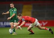 26 November 2022; Mike Haley of Munster in action against Caolin Blade of Connacht during the United Rugby Championship match between Munster and Connacht at Thomond Park in Limerick. Photo by Piaras Ó Mídheach/Sportsfile