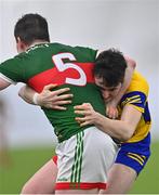 20 January 2023; Dylan Gaughan of Roscommon and Stephen Coen of Mayo tussle off the ball during the Connacht FBD League Final match between Mayo and Roscommon at NUI Galway Connacht GAA Air Dome in Bekan, Mayo. Photo by Piaras Ó Mídheach/Sportsfile