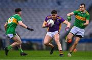 22 January 2023; Shane Walsh of Kilmacud Crokes in action against Conleth McGuckian, left, and Michael Warnock of Watty Graham's Glen during the AIB GAA Football All-Ireland Senior Club Championship Final match between Watty Graham's Glen of Derry and Kilmacud Crokes of Dublin at Croke Park in Dublin. Photo by Piaras Ó Mídheach/Sportsfile