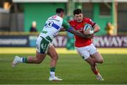 28 January 2023; Calvin Nash of Munster in action against Marco Zanon of Benetton during the United Rugby Championship match between Benetton and Munster at Stadio Monigo in Treviso, Italy. Photo by Roberto Bregani/Sportsfile