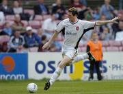 4 June 2004; Clive Delaney, Derry City. eircom league, Premier Division, Bohemians v Derry City, Dalymount Park, Dublin. Picture credit; Damien Eagers / SPORTSFILE