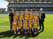 18 August 2013; INTO President Breandán î Suilleabháin, with the Clare hurling team, back row, left to right, Diarmuid Maher, Thomas Tyner, Shane Hanly, ƒanna McMahon, Ciarán Lawless, front row, left to right, Matthew Sheridan, Stephen Hallinan, Tom Prior, Eoin McCallion and PJ Murphy, before the INTO/RESPECT Exhibition GoGames at the GAA Hurling All-Ireland Senior Championship Semi-Final between Limerick and Clare. Croke Park, Dublin. Picture credit: Dáire Brennan / SPORTSFILE