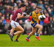 5 February 2023; Robbie Dolan of Roscommon in action against Sean Kelly of Galway during the Allianz Football League Division 1 match between Galway and Roscommon at Pearse Stadium in Galway. Photo by Ray Ryan/Sportsfile