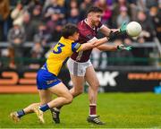 5 February 2023; Eoghan Kelly of Galway in action against Ben O’Carroll of Roscommon during the Allianz Football League Division 1 match between Galway and Roscommon at Pearse Stadium in Galway. Photo by Ray Ryan/Sportsfile