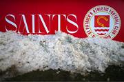 10 March 2023; Snow is seen at the side of the pitch before the SSE Airtricity Men's Premier Division match between St Patrick's Athletic and Bohemians at Richmond Park in Dublin. Photo by Stephen McCarthy/Sportsfile