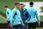 17 March 2023; Owen Farrell, left, and Defence coach Kevin Sinfield during England rugby captain's run at the Aviva Stadium in Dublin. Photo by Ramsey Cardy/Sportsfile