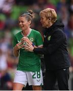 8 April 2023; Sinead Farrelly of Republic of Ireland with Republic of Ireland manager Vera Pauw during the women's international friendly match between USA and Republic of Ireland at the Q2 Stadium in Austin, Texas. Photo by Stephen McCarthy/Sportsfile