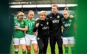 8 April 2023; Republic of Ireland manager Vera Pauw speaks to players and staff after the women's international friendly match between USA and Republic of Ireland at the Q2 Stadium in Austin, Texas, USA. Photo by Stephen McCarthy/Sportsfile