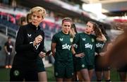 10 April 2023; Manager Vera Pauw speaking to players during a Republic of Ireland women training session at Citypark in St Louis, Missouri, USA. Photo by Stephen McCarthy/Sportsfile