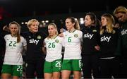 11 April 2023; Republic of Ireland manager Vera Pauw talks to her players and staff after the women's international friendly match between USA and Republic of Ireland at CITYPARK in St Louis, Missouri, USA. Photo by Stephen McCarthy/Sportsfile