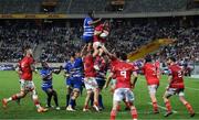 15 April 2023; Peter O’Mahony of Munster takes the ball in a lineout from Marvin Orie of DHL Stormers during the United Rugby Championship match between DHL Stormers and Munster at DHL Stadium in Cape Town, South Africa. Photo by Carl Fourie/Sportsfile