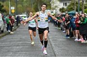 23 April 2023; Brian Kelly of St Abbans AC, Laois, celebrates on his way to finishing third in the senior men's event during the 123.ie National Road Relay Championships at Raheny in Dublin. Photo by Sam Barnes/Sportsfile