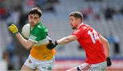 30 April 2023; Bill Carroll of Offaly in action against Ciaran Downey of Louth during the Leinster GAA Football Senior Championship Semi Final match between Louth and Offaly at Croke Park in Dublin. Photo by Seb Daly/Sportsfile