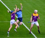 6 May 2023; Cian O'Sullivan of Dublin wins possession ahead of Shane Reck, left, and Liam Ryan of Wexford during the Leinster GAA Hurling Senior Championship Round 3 match between Dublin and Wexford at Croke Park in Dublin. Photo by Ray McManus/Sportsfile
