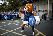 20 May 2023; Leinster mascot Leo the Lion drums up the crowd before the Heineken Champions Cup Final match between Leinster and La Rochelle at Aviva Stadium in Dublin. Photo by Harry Murphy/Sportsfile