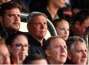 26 May 2023; Waterford head coach Keith Long, centre, during the SSE Airtricity Men's Premier Division match between Bohemians and Shelbourne at Dalymount Park in Dublin. Photo by Seb Daly/Sportsfile