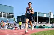 3 June 2023; Jonas Stafford of East Glendalough, Wicklow, on his way to winning the senior boys 5000m during the 123.ie All Ireland Schools' Track and Field Championships at Tullamore in Offaly. Photo by Sam Barnes/Sportsfile