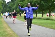18 June 2023; Peter Somba of Dunboyne AC, Meath, warms up before the 2023 Irish Life Dublin Race Series – Corkagh Park 5 Mile at Corkagh Park in Clondalkin, Dublin. Photo by Sam Barnes/Sportsfile