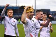 23 June 2023; Patrick Hoban of Dundalk celebrates, while wearing a crown, after his side's victory in the SSE Airtricity Men's Premier Division match between Drogheda United and Dundalk at Weaver's Park in Drogheda, Louth. Photo by Piaras Ó Mídheach/Sportsfile