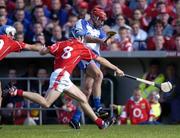 27 June 2004; Declan Prendergast, Waterford, in action against Tom Kenny, Cork. Guinness Munster Senior Hurling Championship Final, Cork v Waterford, Semple Stadium, Thurles, Co. Tipperary. Picture credit; Ray McManus / SPORTSFILE