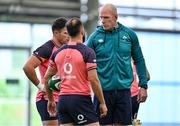 30 June 2023; Forwards coach Paul O'Connell, right in conversation with Calvin Nash and Jamison Gibson Park during Ireland rugby squad training at the IRFU High Performance Centre on the Sport Ireland Campus in Dublin. Photo by Brendan Moran/Sportsfile