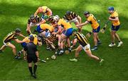 9 July 2023; Tony Kelly of Clare gets to the ball ahead of the crowd during the GAA Hurling All-Ireland Senior Championship semi-final match between Kilkenny and Clare at Croke Park in Dublin. Photo by Daire Brennan/Sportsfile